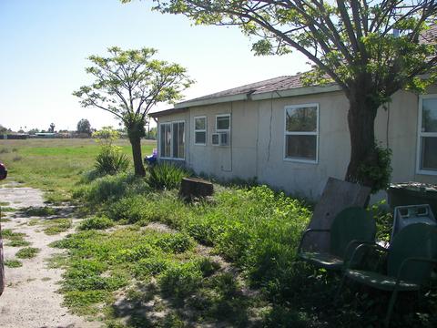 435 James Ave, Corcoran, CA 93212 photo 2