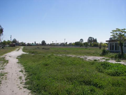 435 James Ave, Corcoran, CA 93212 photo 4