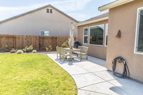 1164 Caddie Loop, Lemoore, CA 93245 photo 43