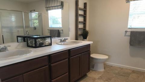 3704 E Kaweah Ave, Visalia, CA 93292 photo 14