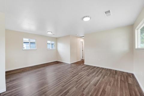 405 W Cedar St, Exeter, CA 93221 photo 13