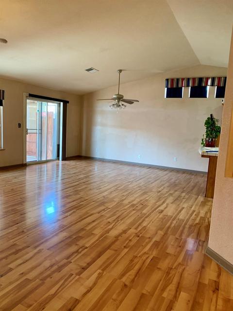 1591 Humboldt St, Lemoore, CA 93245 photo 4