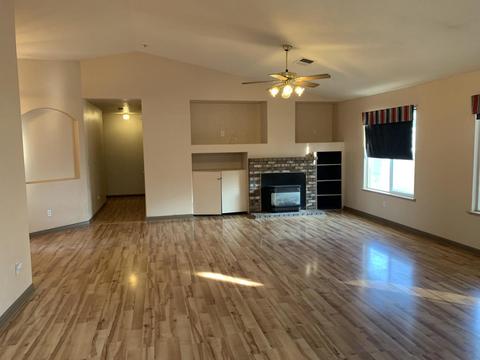 1591 Humboldt St, Lemoore, CA 93245 photo 3