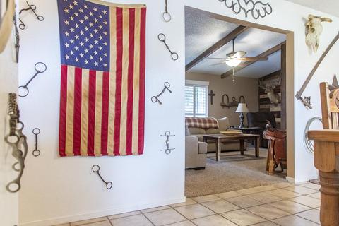 825 E Cambridge Ave, Visalia, CA 93292 photo 14