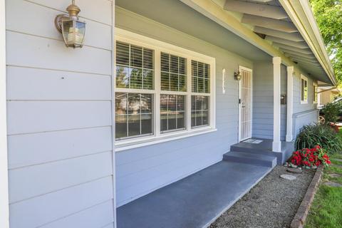 1335 W Iris Ave, Visalia, CA 93277 photo 36