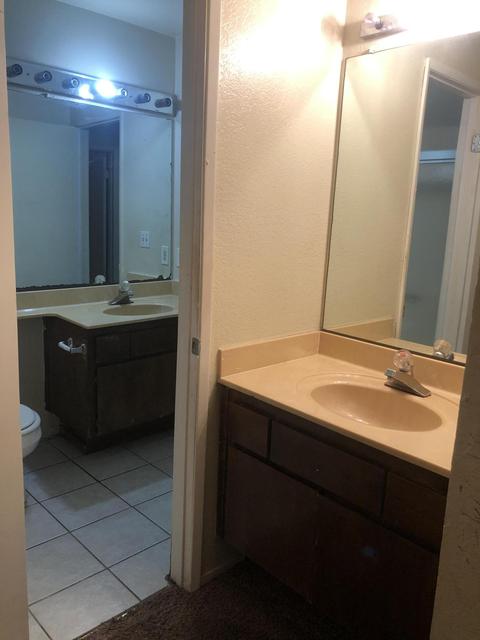 837 E Prospect Ave, Visalia, CA 93292 photo 12