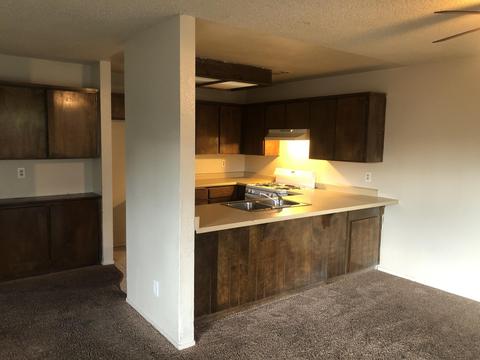 837 E Prospect Ave, Visalia, CA 93292 photo 6