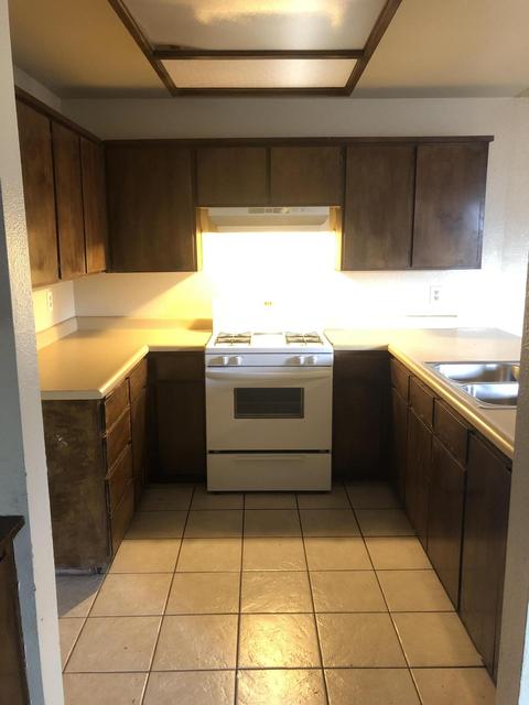 837 E Prospect Ave, Visalia, CA 93292 photo 7
