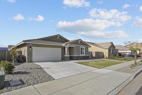 505 Ruby Dr, Lemoore, CA 93245 photo 2