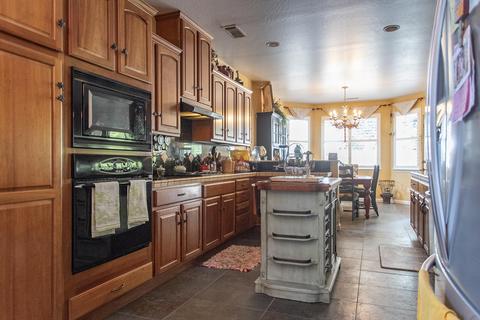 2036 E La Vida Ave, Visalia, CA 93292 photo 22
