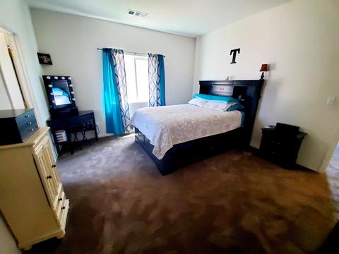7484 Elder Dr, Visalia, CA 93291 photo 32