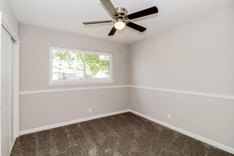 134 W Spring Ln, Lemoore, CA 93245 photo 15