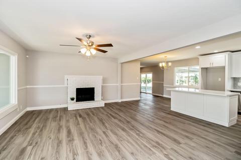 134 W Spring Ln, Lemoore, CA 93245 photo 5