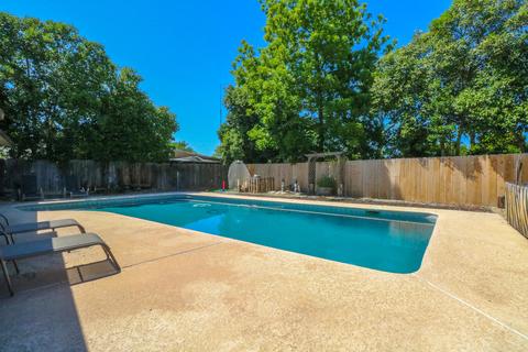 4222 W Iris Ave, Visalia, CA 93277 photo 32