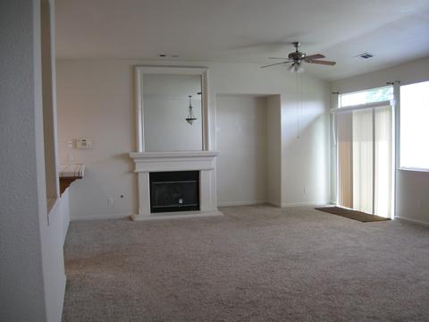 1793 Castle Way, Lemoore, CA 93245 photo 17