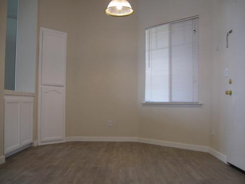 1793 Castle Way, Lemoore, CA 93245 photo 14