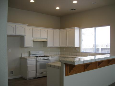 1793 Castle Way, Lemoore, CA 93245 photo 9