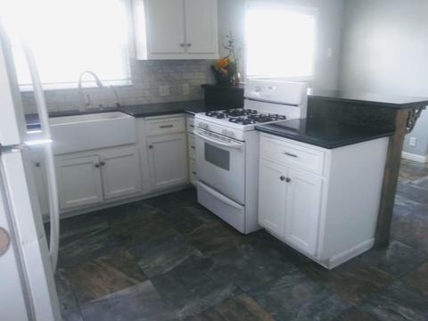 888 E Lyndale Ave, Tulare, CA 93274 photo 9
