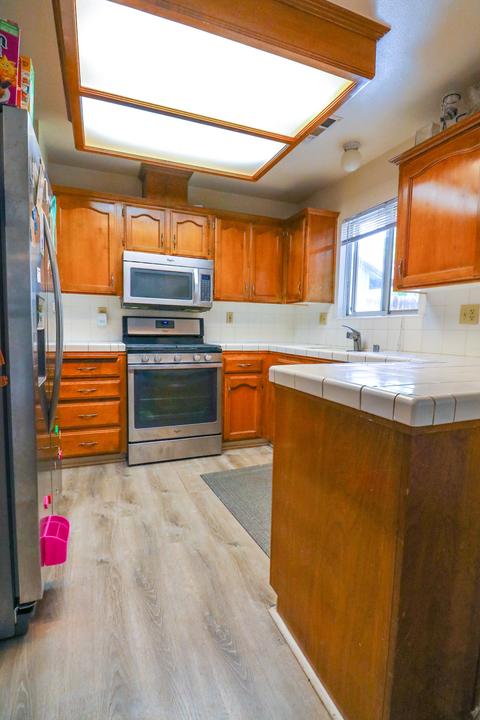 1750 E Levin Ave, Tulare, CA 93274 photo 8