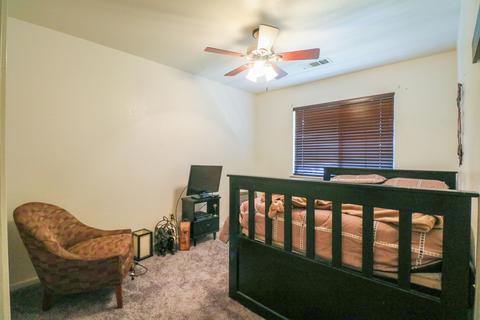1750 E Levin Ave, Tulare, CA 93274 photo 12