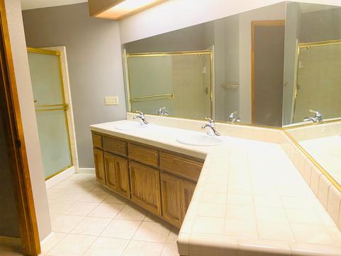 2722 E Parker Ct, Visalia, CA 93292 photo 15