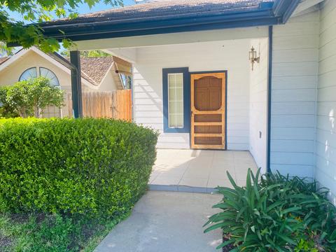 2722 E Parker Ct, Visalia, CA 93292 photo 3