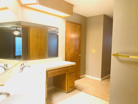 2722 E Parker Ct, Visalia, CA 93292 photo 16