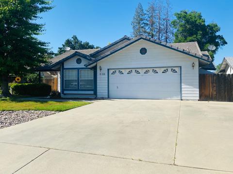 2722 E Parker Ct, Visalia, CA 93292 photo 2