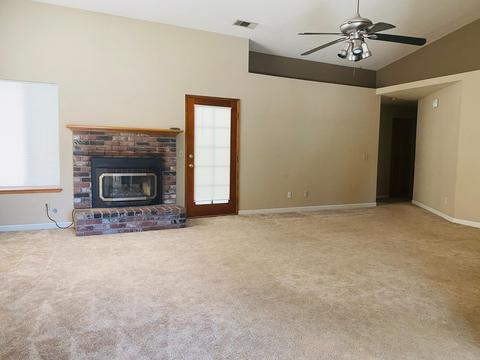 2722 E Parker Ct, Visalia, CA 93292 photo 6