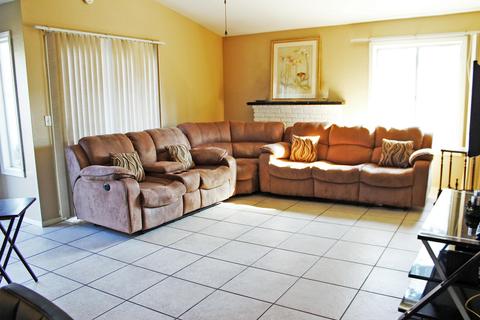 1941 E Beech Ave, Visalia, CA 93292 photo 4