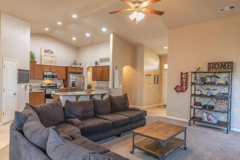 1462 National Dr, Lemoore, CA 93245 photo 10