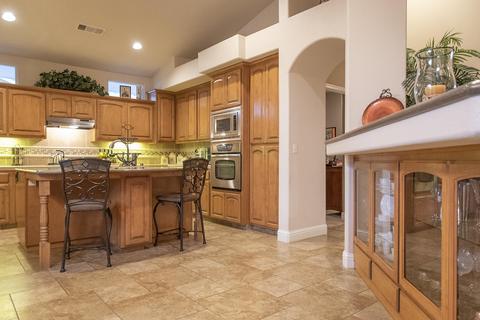 1221 E Copper Ct, Visalia, CA 93292 photo 24
