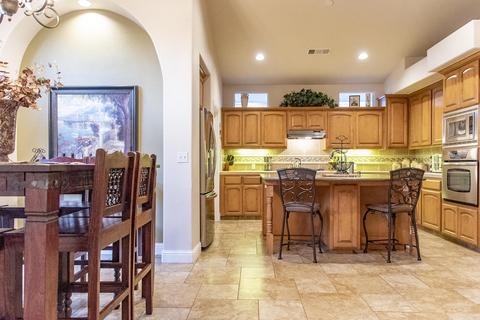 1221 E Copper Ct, Visalia, CA 93292 photo 23