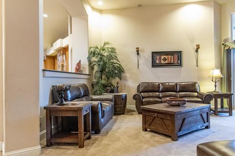 1221 E Copper Ct, Visalia, CA 93292 photo 17