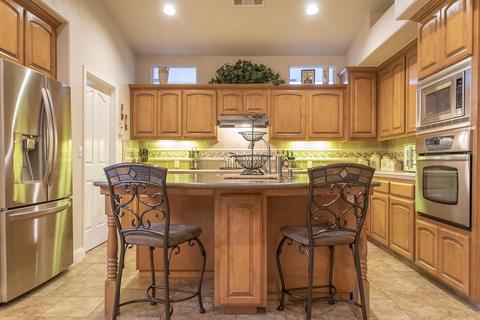 1221 E Copper Ct, Visalia, CA 93292 photo 25