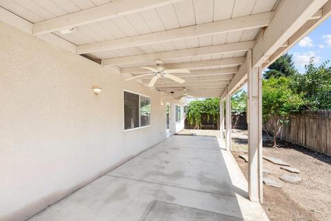 3739 E Stapp Ct, Visalia, CA 93292 photo 7