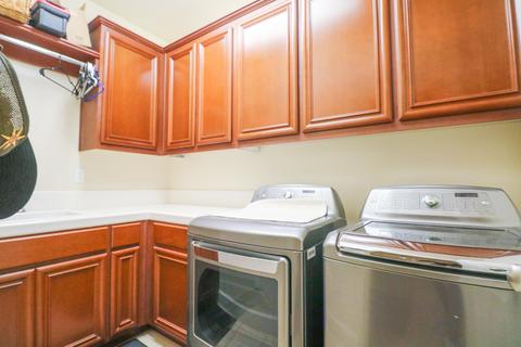3704 E Seeger Ct, Visalia, CA 93292 photo 21