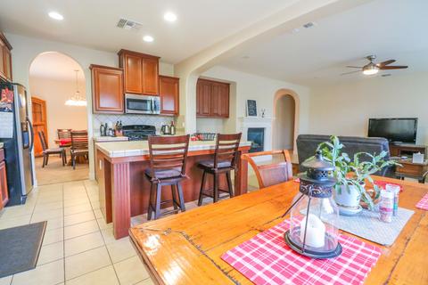 3704 E Seeger Ct, Visalia, CA 93292 photo 11