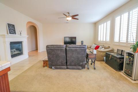 3704 E Seeger Ct, Visalia, CA 93292 photo 7