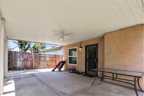 1633 E Knight Ct, Visalia, CA 93292 photo 22
