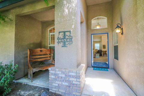 1140 E Chestnut Ct, Visalia, CA 93292 photo 4