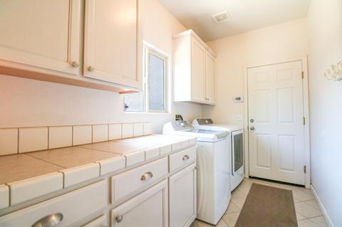 1140 E Chestnut Ct, Visalia, CA 93292 photo 16
