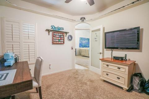 1140 E Chestnut Ct, Visalia, CA 93292 photo 17