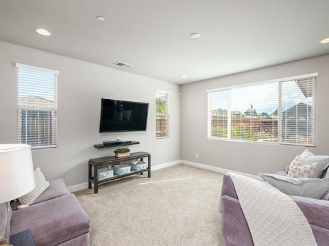 3530 Taylor Ln, Clovis, CA 93619 photo 3