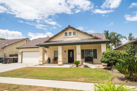 2294 Clover Meadow Ave, Tulare, CA 93274 photo 3