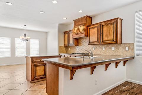 3103 Michael St, Visalia, CA 93292 photo 14