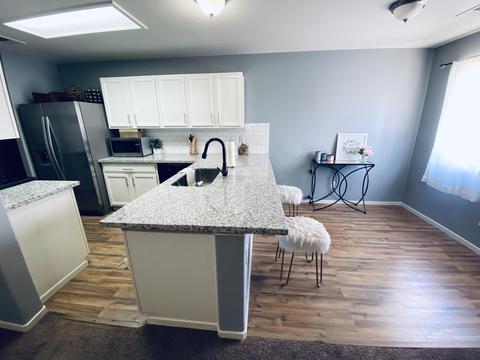 3727 E Vista Dr, Visalia, CA 93292 photo 4