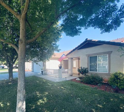 3727 E Vista Dr, Visalia, CA 93292 photo 2