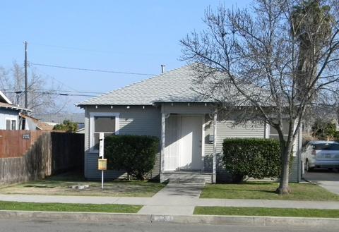 321 N Quince Ave, Exeter, CA 93221 photo 2