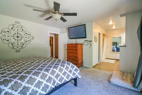 3034 E Sycamore Ave, Visalia, CA 93292 photo 19
